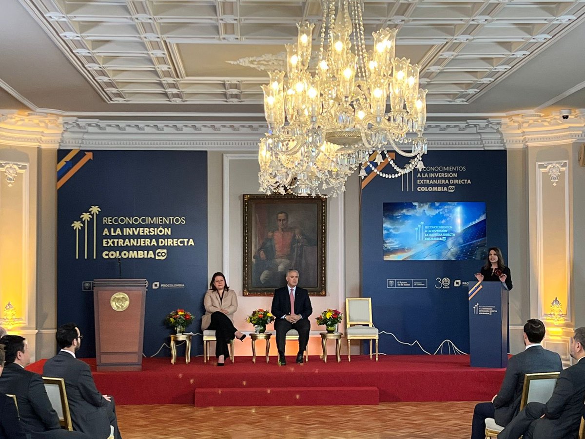 María Fernanda Correa Escaf tweet media