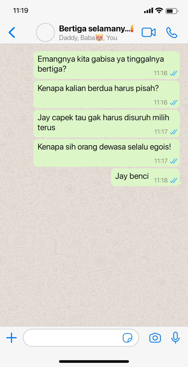 escrituracis's tweet image. —junhao ft jáy prompt

Jây hanya ingin orangtuanya kembali menyatu. Dan mereka bertiga menjadi keluarga yang bahagia seperti dulu.