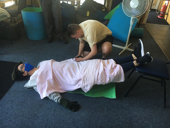CarmsYSS's tweet photo. Mae rhai o'n gweithwyr ieuenctid wedi bod on dysgu mwy am Gymorth Cyntaf, gyd wedi'u pasio! Some our youth workers learning more about First aid, all passed with flying colours! #YWW22
#YouthWorkWeek
@YWWales https://t.co/5bZLzvLVtb
