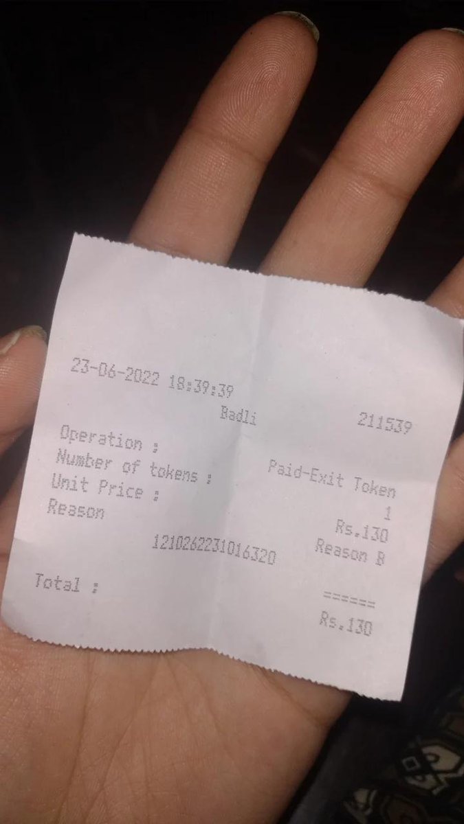 _ritika_24's tweet photo. @OfficialDMRC Today Somewhre I lost my metro card in  metro, at exit time at SamypurBadliMetroStat. I went to counter to get token for exit, he asked me to pay an amt. of Rs. 130.Acc to me he had taken extra amt from me.Pls tell me y he has takn amt. of Rs130 https://t.co/GnE48wxOAW