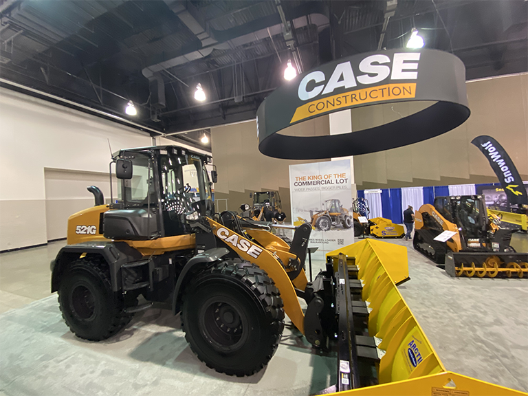 CaseCE's tweet photo. Last looks — about to kick off  the 25th annual Snow &amp; Ice Symposium in Milwaukee! We're here all week in Booth 1149! See the gang, and learn more here: https://t.co/hoAToFkh7g #SeeYouatSIMA #SimaShow https://t.co/cToI6V5qDe
