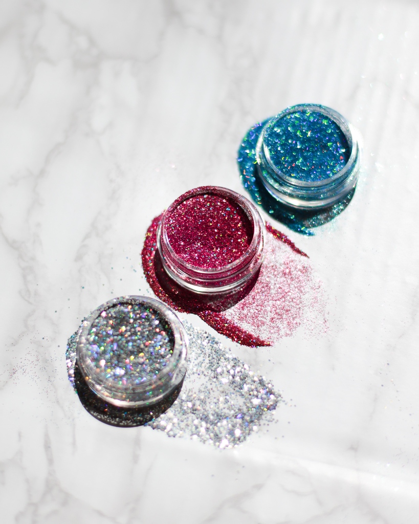 ✨ OUT NOW ON OUR BLOG: The Politics of Glitter ✨ This week on Planet Fluide, we’re chatting about how something as small as glitter can have such an impact in our strides towards equality ✊ Read about it now at fluide.us/blog 🪐