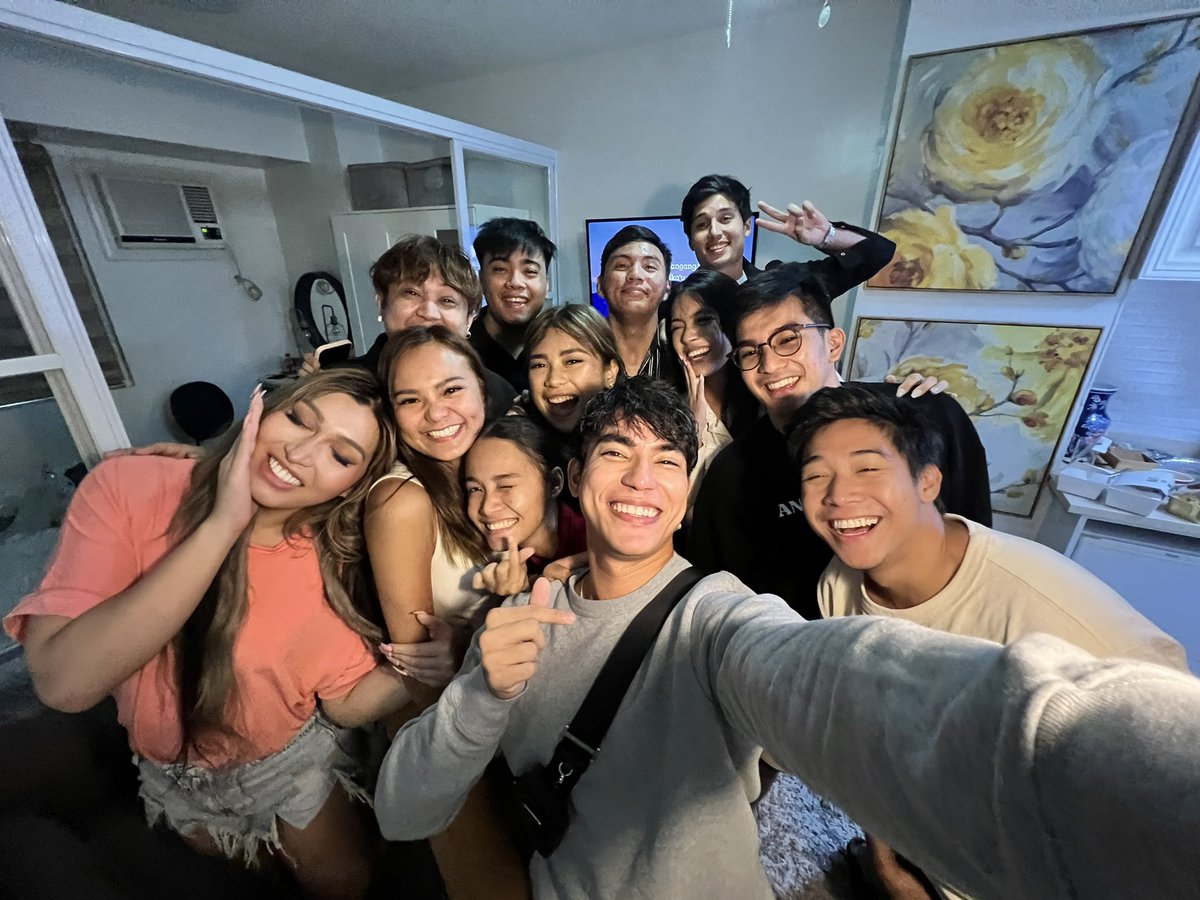 itskingdreii's tweet photo. Incomplete Adult housemates 🫰🏼 https://t.co/1PYHkgDmvF