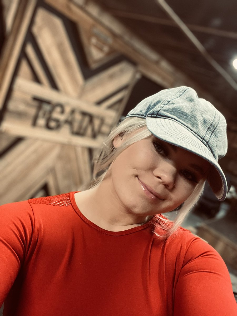 t__gainz's tweet photo. yup that’s my name.. in wood 😎 https://t.co/JIQ7DWtxSd