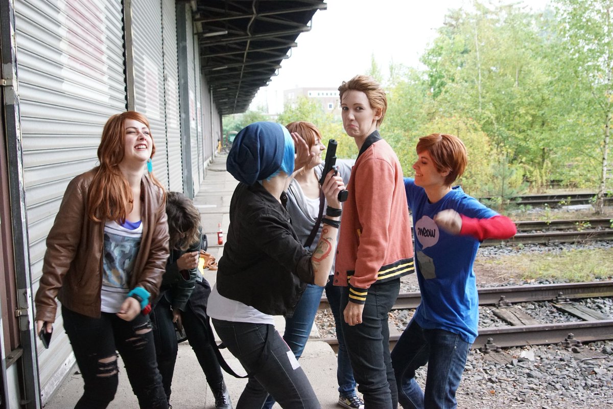 fin_fected's tweet photo. Found this pearl from our #LiS Shooting 7 years ago again and well.. it was really one of my fav shootings ever! I had so much fun and I still love all the pictures and memories 😂💙 it was so awesome 
@remaininlullaby @HerzCos @SM0ND @_principality @KlangbFotogrfie https://t.co/A8uzrHrXj3