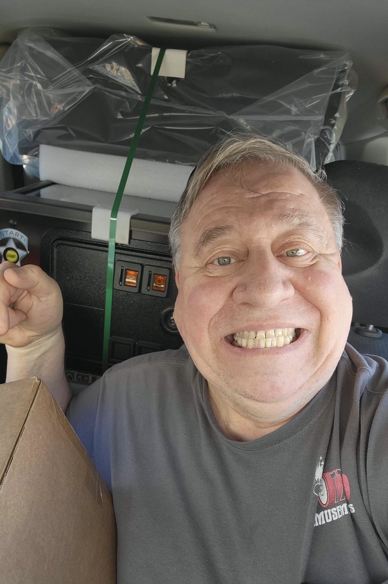 ToddTuckey's tweet photo. I spent a great evening with Mike Daddona (of Automated Services) and Ryan White (Chicago Gaming) last night. Not only that, but I get to drive the brand new SE Cactus Canyon with topper to Pintastic!
#Pintastic #Pinball #Expo #TNTAmusements #Pintastic2022 #Arcade #LivingisGood https://t.co/qpKwW9gX05