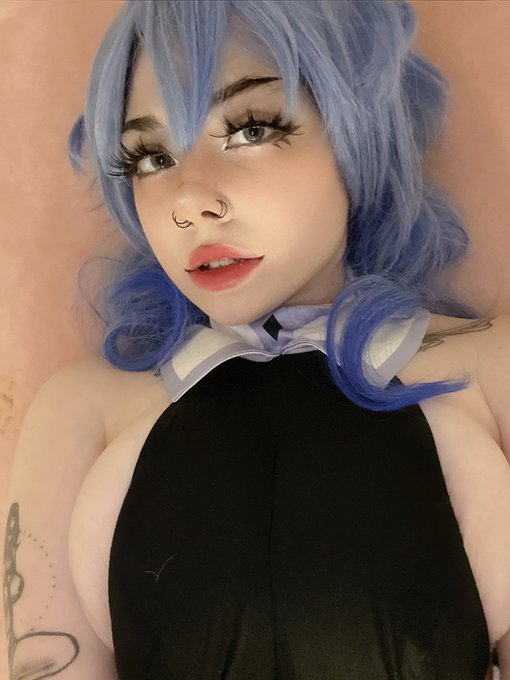 Cosplay time at the besties &hearts;️ https://t.co/ZRUUSNb2V7