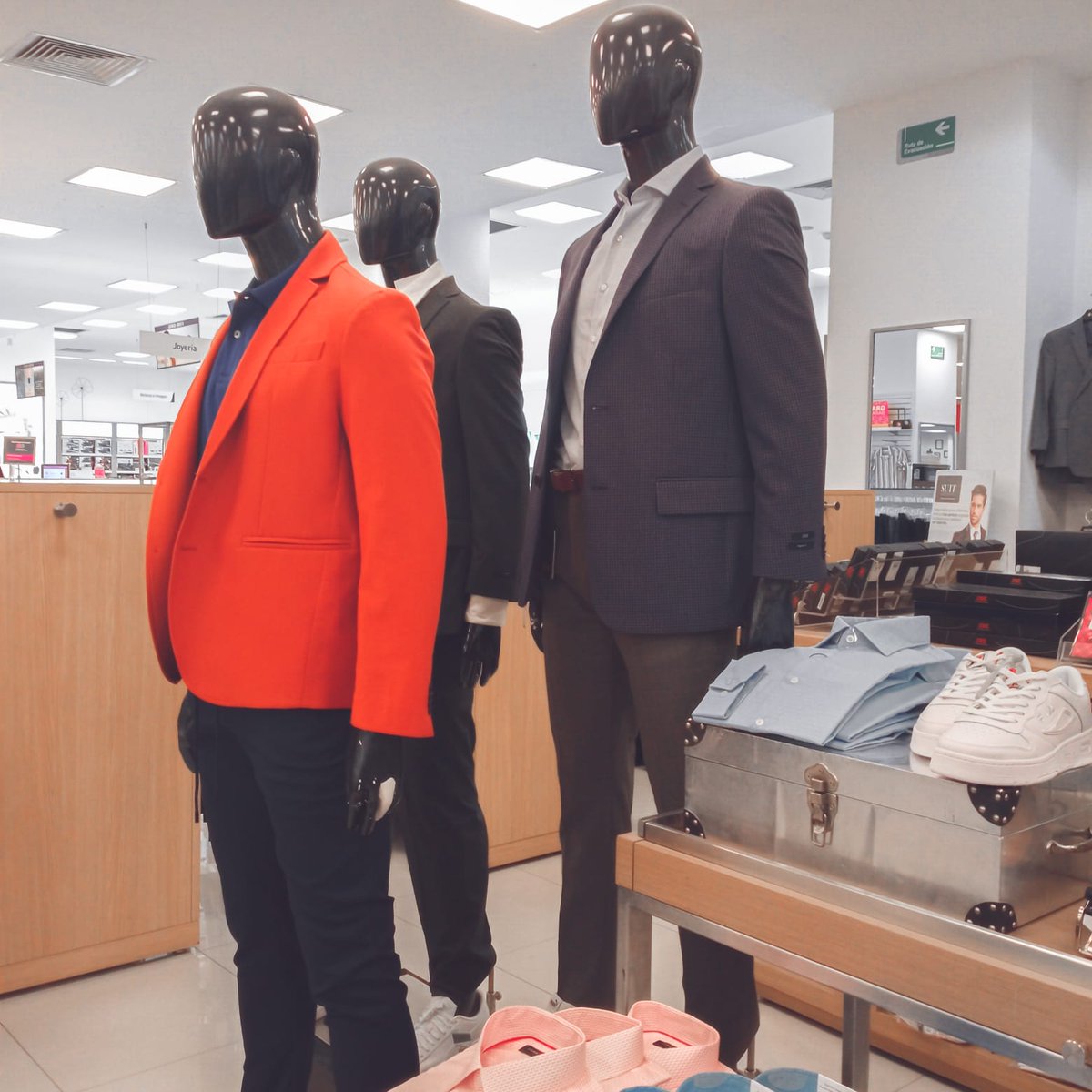 viaaltamx's tweet image. ¿Ya vieron? 😱
✨ Aprovechen la #GranBarata de #Liverpool ✨

Descuentos de hasta el 40% en los departamentos de dama, caballero e infantil 💕

*Vigencia del 22 de junio al 3 de julio de 2022*

#ViaAltaSalamanca #TUVIAaLaModa