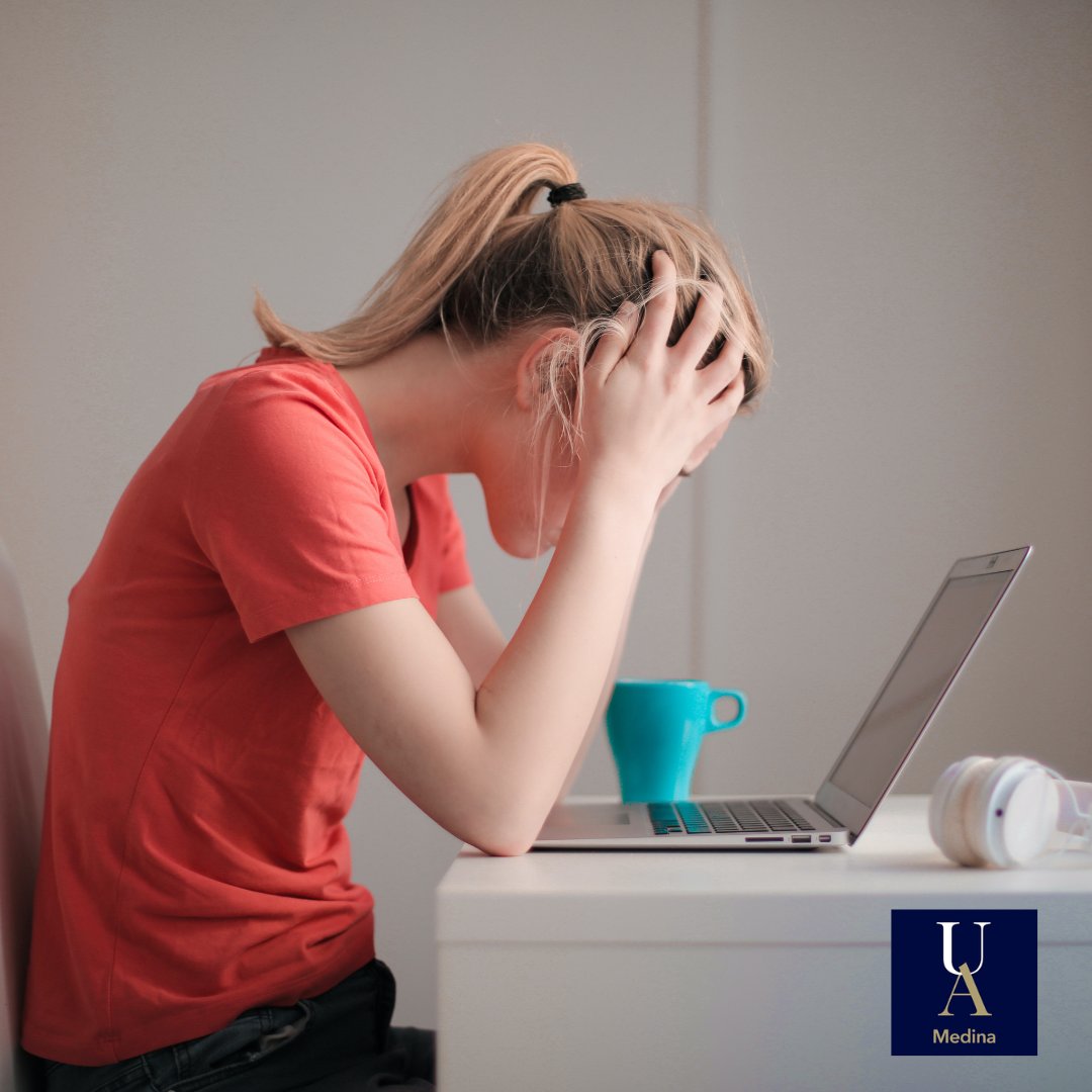 Getting frustrated studying? Try switching your study spot frequently! 📚 
#uamedina #studytip