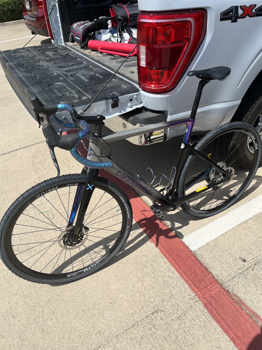 omygodryan's tweet image. super stoked for my new cannondale super six evo cx