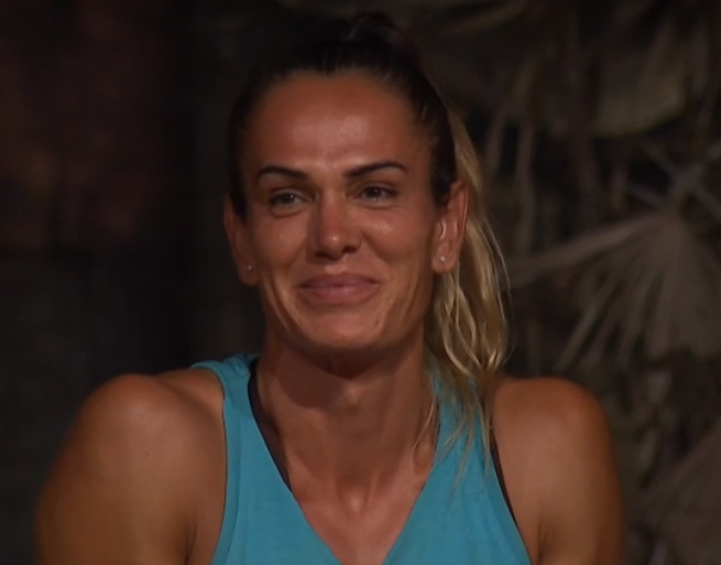 Ayşe :" Kendimi düşündüğüm için karşıma söyleyeceğim kişiyi eleyebileceğim bir kişi olmalı. Karşısında en çok şansımı gördüğüm kişi olan Nagihan'ı söylüyorum"

#SurvivorAllStar2022 #survivor2022allstar #SurvivorAllStar