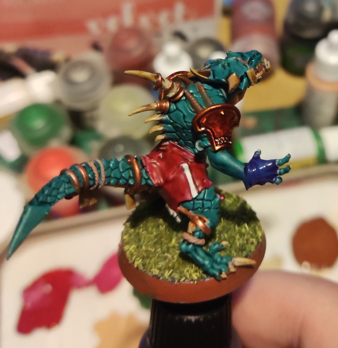 Joyfulcheese's tweet photo. Tonight's 2 hour challenge, not as finished as I'd like but thought I'd share results. #2HourChallenge #AgeOfSigmar #Warhammer #hobbystreak #hobbypainting https://t.co/nTfaemFHKP