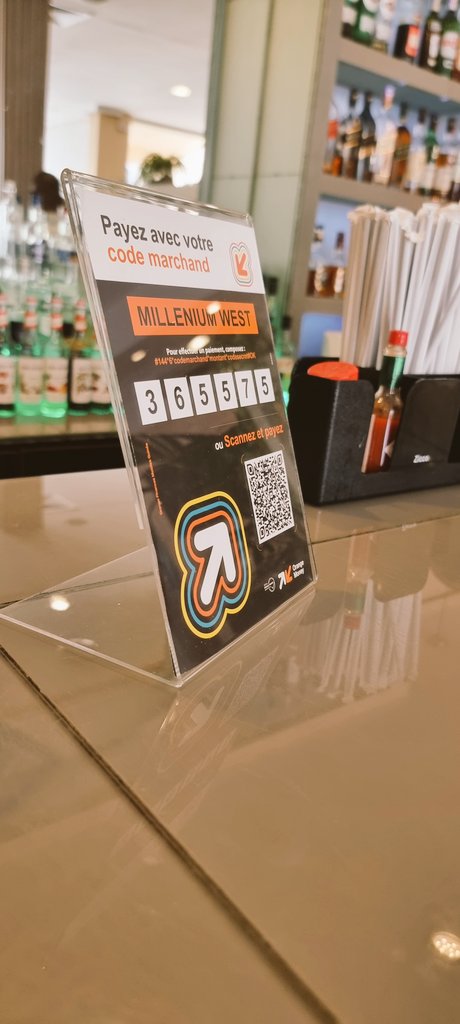 diantybarry's tweet photo. Regler vos factures à l'hôtel millénium grâce au paiement marchand orange money. @orangeguinee_gn @GroupeSonatel #TL224 #orangemoney #hôtel #mobilmoney https://t.co/Z4nY3oHwFe