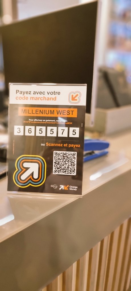 diantybarry's tweet photo. Regler vos factures à l'hôtel millénium grâce au paiement marchand orange money. @orangeguinee_gn @GroupeSonatel #TL224 #orangemoney #hôtel #mobilmoney https://t.co/Z4nY3oHwFe