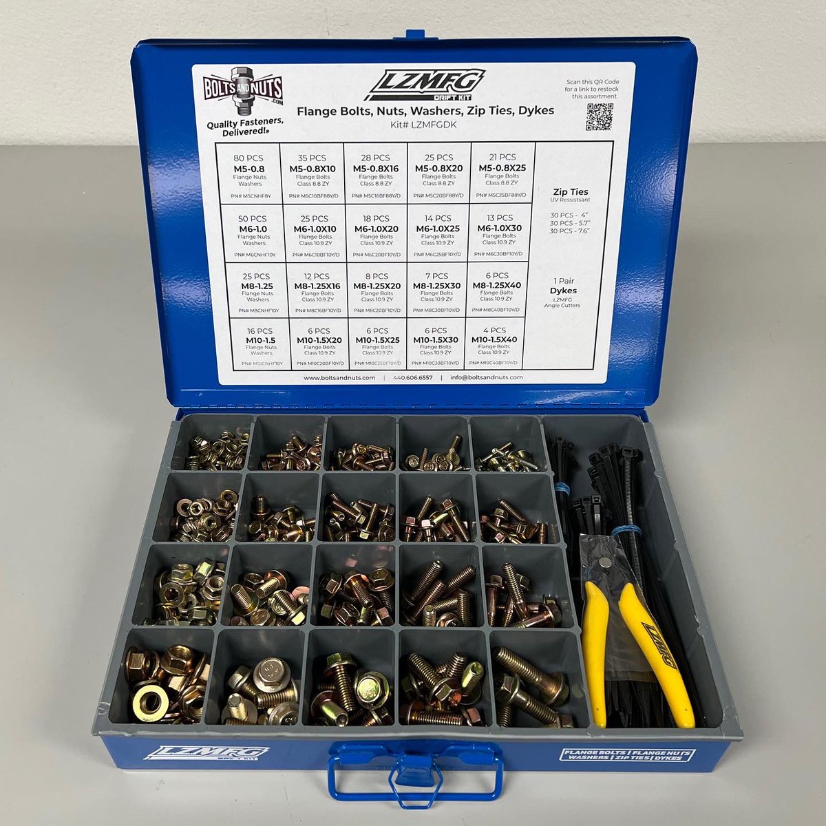 We custom-tailored this 496 piece metric flange kit around the