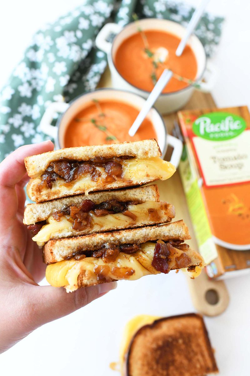#AD Bacon Jam Grilled cheese made with gouda &amp;amp; provolone? Yes, please! Paired with @PacificFoods Organic Creamy Tomato Soup &amp; you have the best kind of meal that you can get at Walmart! 
Recipe: sizzlingeats.com/bacon-jam-gril… #PacificFoods #SpecificallyPacific #Walmart