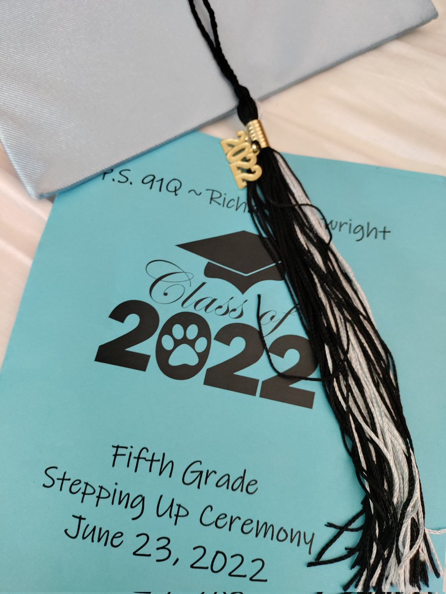 Keller_Kids's tweet photo. The @NYCSchools #HorizonASD program @PS91Q is INCREDIBLE!! My son graduated today and he is so proud of his own reading and social skills. #MamaBear is always proud but to see him be proud of himself melts my heart. Big shouts to Mrs. Manzello @UFT and the whole team at #Pack91 https://t.co/wCMKoUTa4l