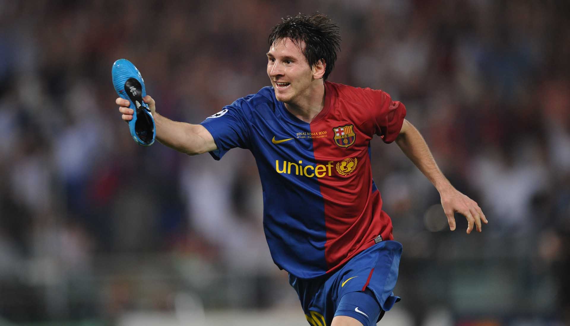 Happy Birthday to the Greatest Footballer of all time, Lionel Messi. 