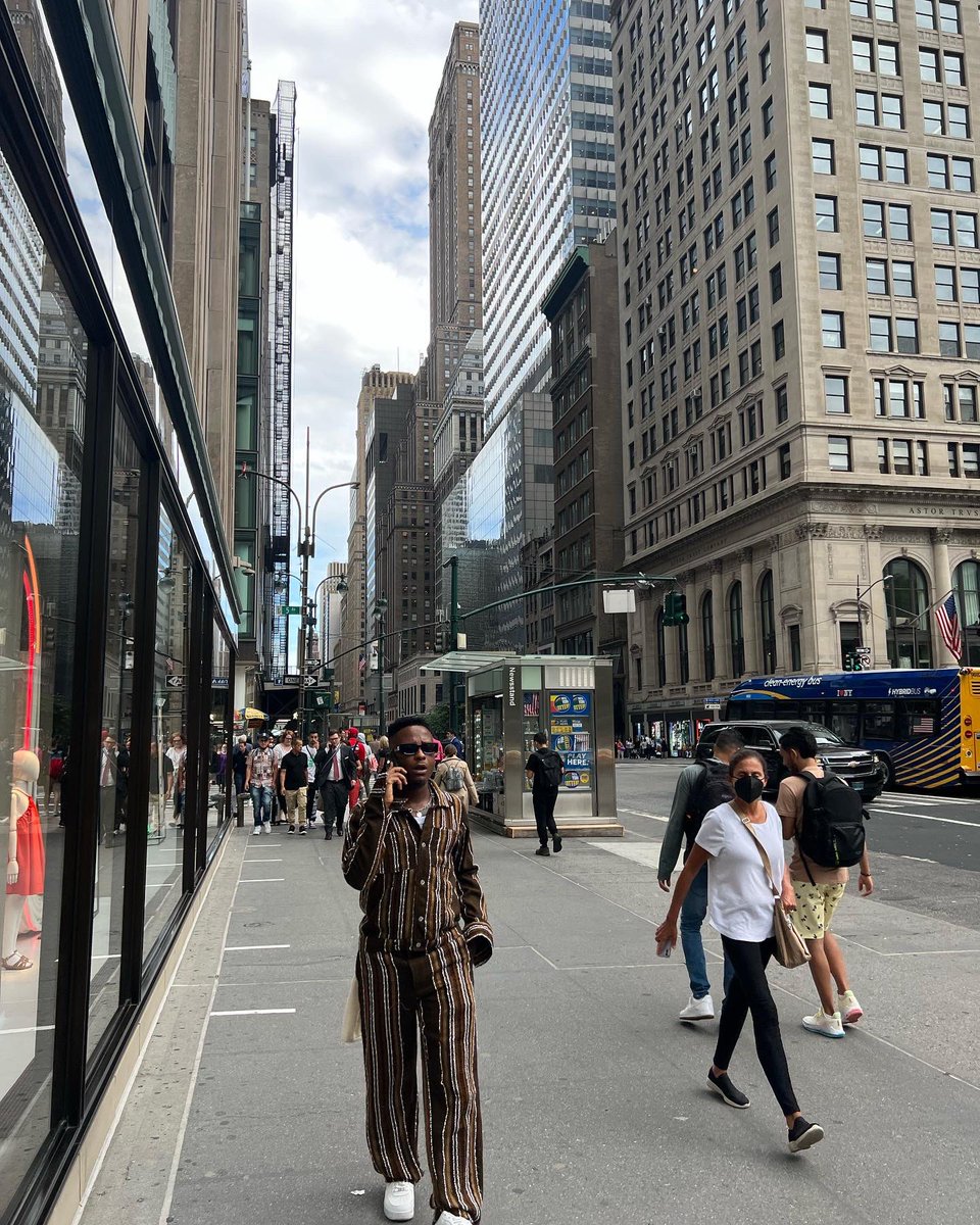 kelvynboymusic_'s tweet photo. First Time In America 🇺🇸 https://t.co/RBtPZvWbmh