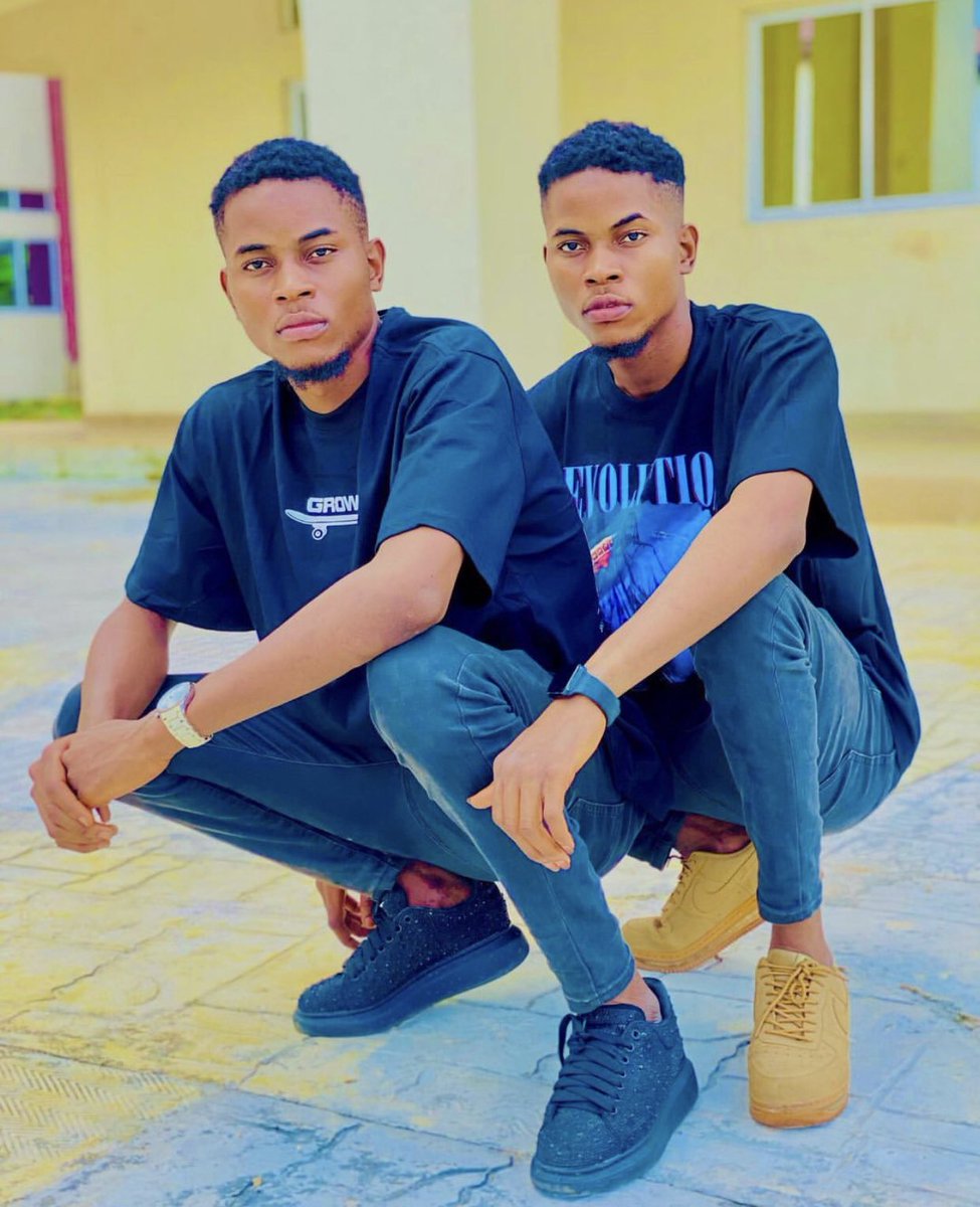 soltwins_'s tweet photo. No be say we come new 😂 https://t.co/6zsnl7Qjv3