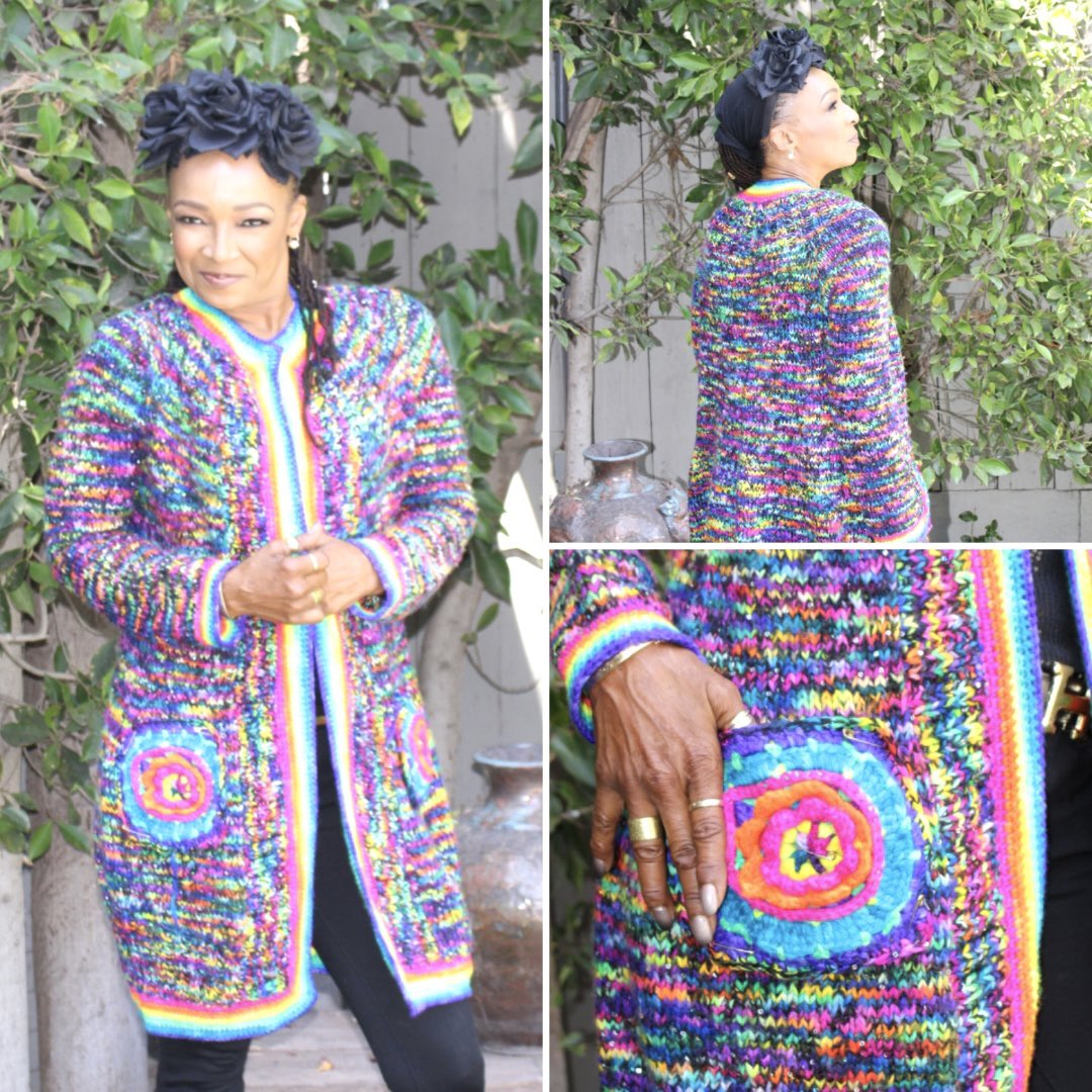 Super excited to present my “Pride Matters” rainbow jacket, #knitted from 100% #cashmere from @frostyarn.
It’s #Pride Month, is it gay enough?

#siedahcreations #knit #knitting #knitter #diy #knitweardesigner #handmade #hobby
#blackknitters #fashion #style #ootd #outfitoftheday