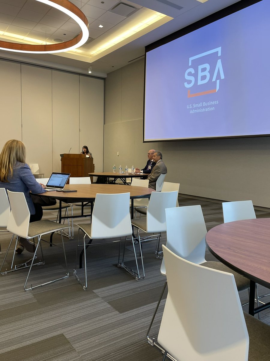 emq5006's tweet photo. “The future of minority owned business is procurement” #WHLatinos #SBA #ISBDC https://t.co/NlrpqtzjrF