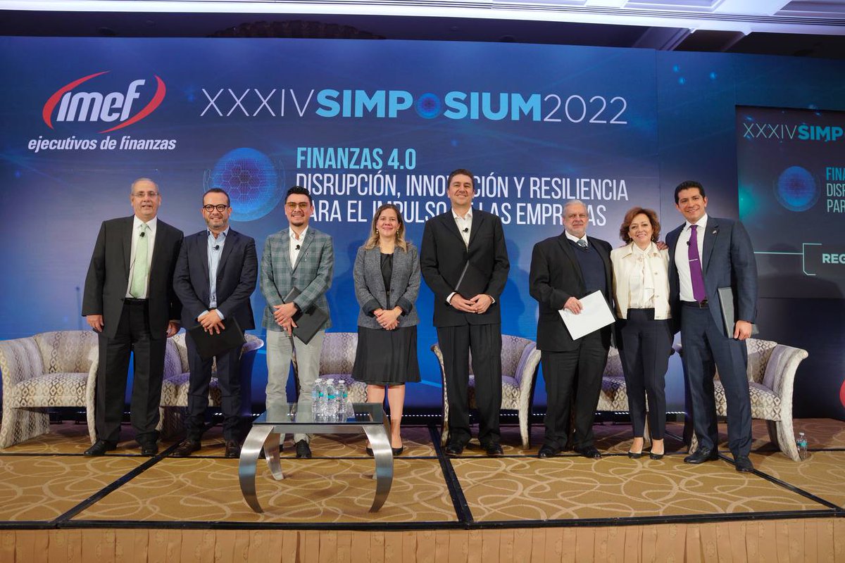 IMEF_CDMX's tweet photo. Gracias por su participación a todos los expertos del Pilar 3: Acelerando la transformación digital
@IMEFOficial #SimposiumIMEF https://t.co/vVU7m2cuaF