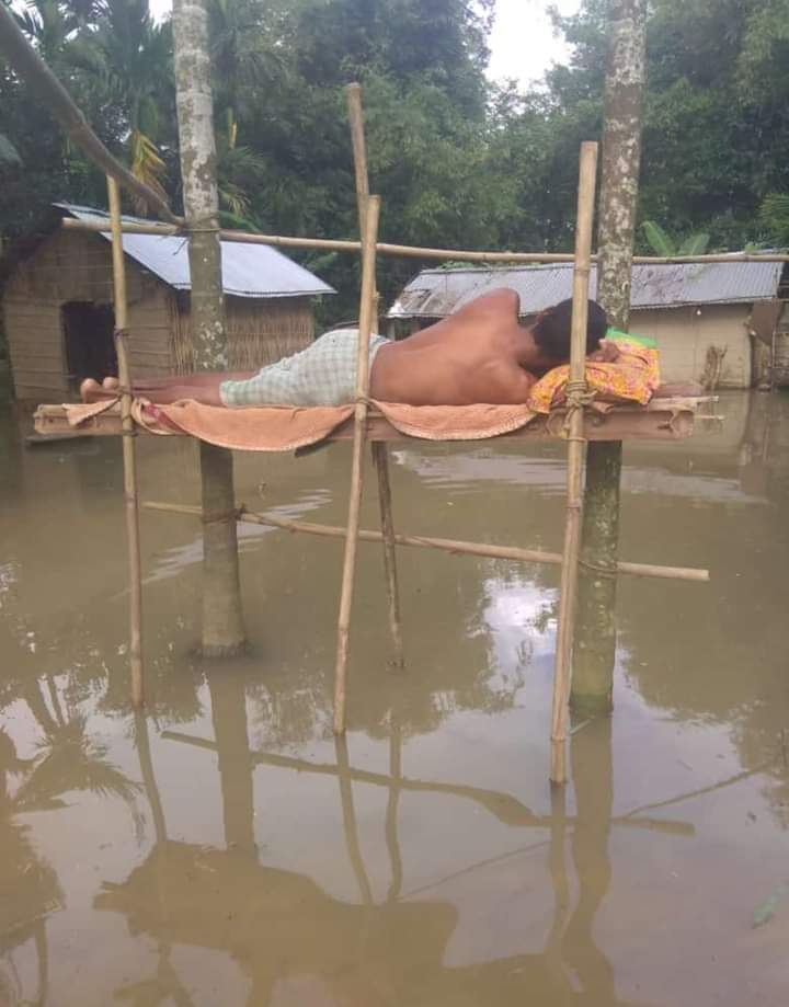 Sotoboto's tweet photo. We will remember our tears, the ignorance of whole Nation, failed promises of Govt, failure of disaster management authorities.

#SilcharUnderWater #silcharfloods 
#BarakValleyUnderWater #AssamNeedsHelp https://t.co/BchfMKjot0