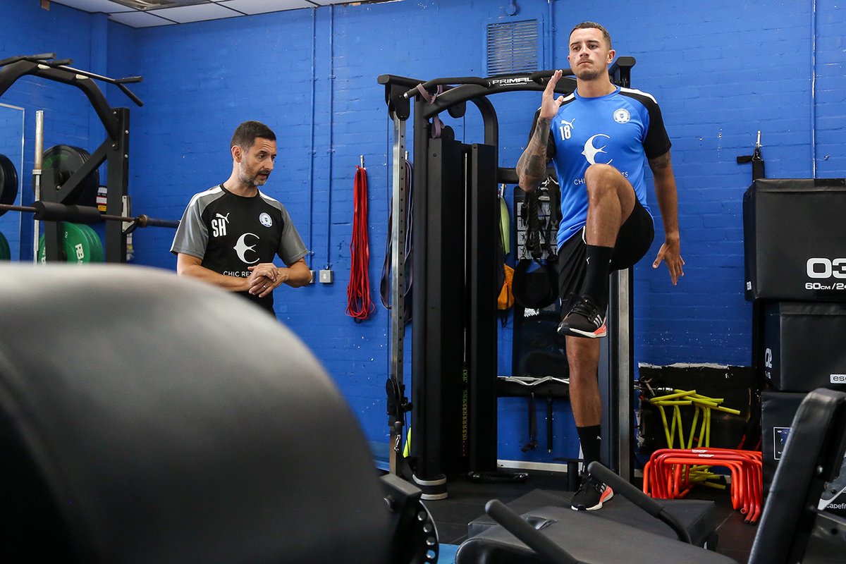 theposh's tweet photo. 📷 Gym work. 👊

#pufc https://t.co/p55giqB2kH