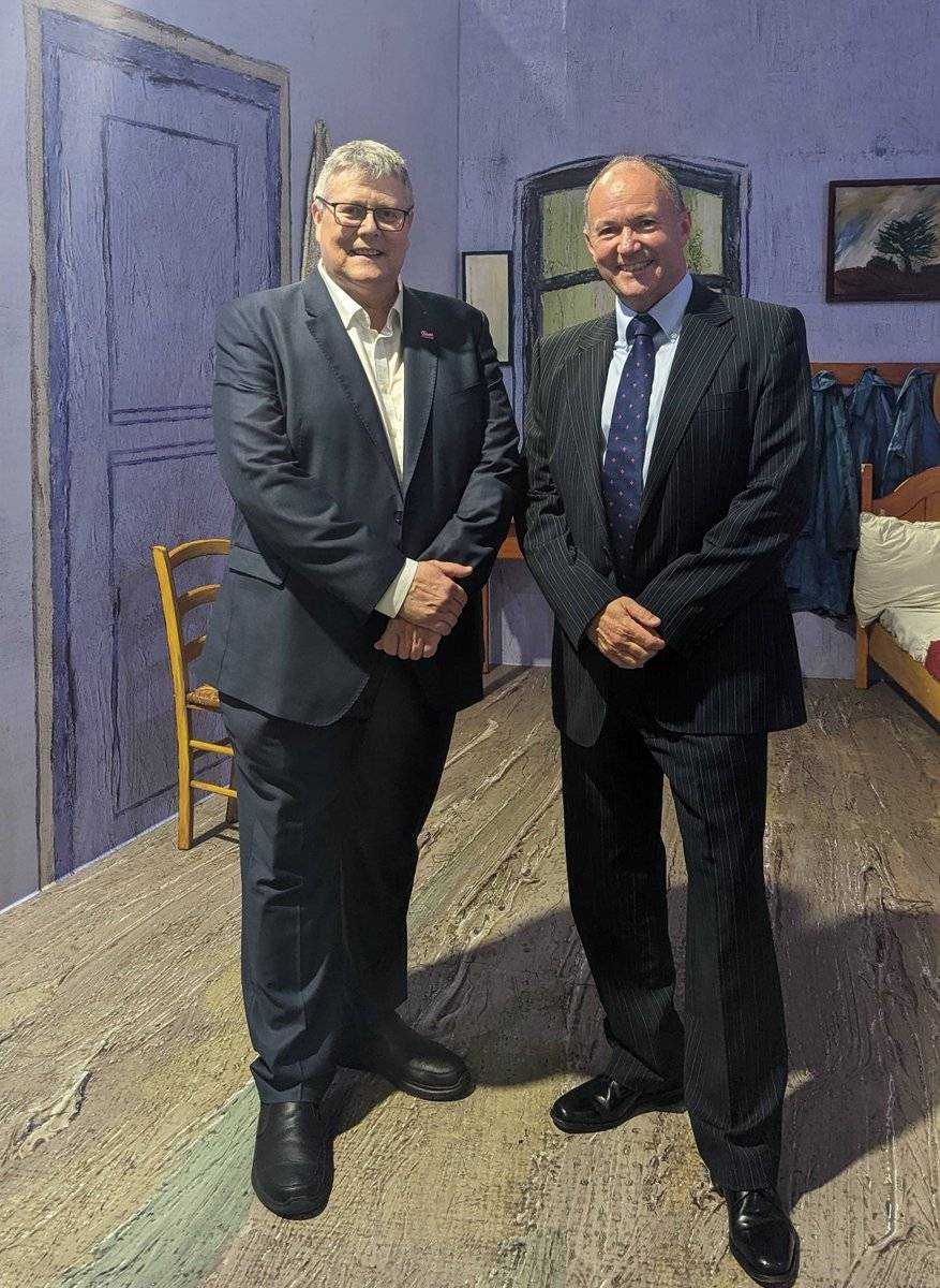 Thanks to <a href="/lindsaysnews/">Lindsays Solicitors</a> for sponsoring our event tonight <a href="/VanGoghAliveUK/">Van Gogh Alive UK</a> in Edinburgh. Our CEO <a href="/BillyWatsoSAMH/">上海外围/北京外-围/杭州外围/深圳外围/广州外围</a> and Lindsays chairman Peter Tweedie welcomed everyone to the special evening, to raise funds for SAMH