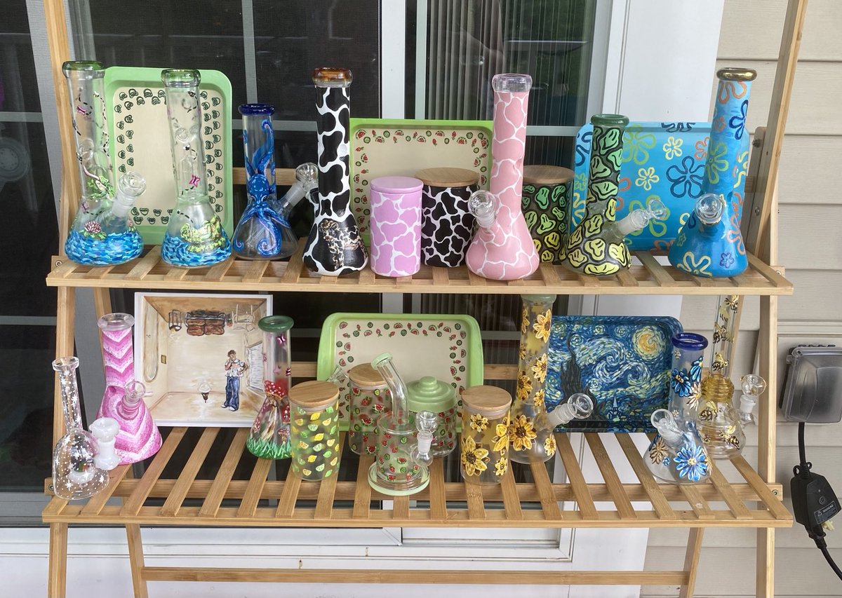 ShopDeVased's tweet photo. Everything is on sale to make room for new stock! Check it out :) https://t.co/Al8EcmU4CW