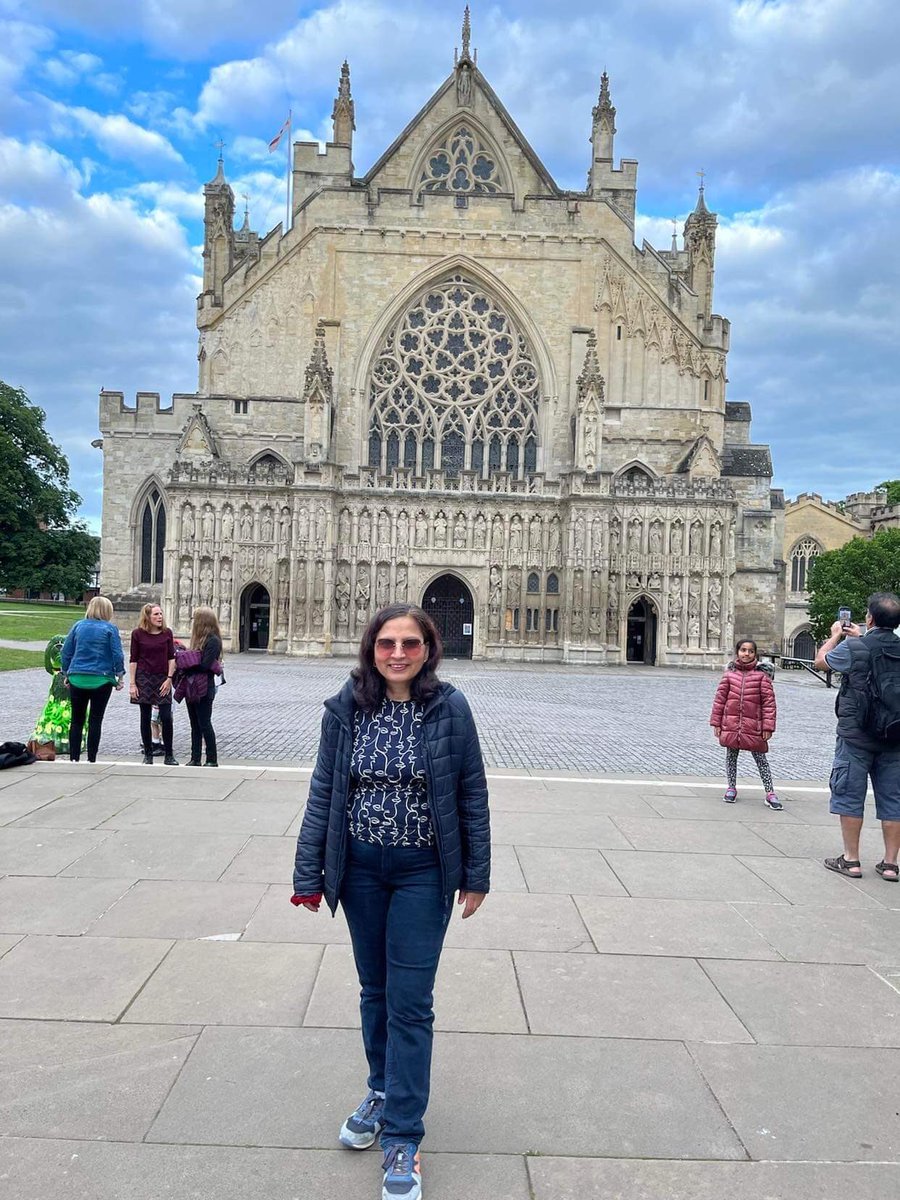 dreadingslam's tweet photo. Poet @ddhakalb will be joining the #DreadingSlam #poets at #EastReadingFestival this Sunday on #spokenword stage. Her #poetry follows the themes of love, life, spirituality, humanity &amp; social injustice #CreativeRdg #poetrycommunity #poetsofRdg #poetsofReading https://t.co/3Vo88tQnEG