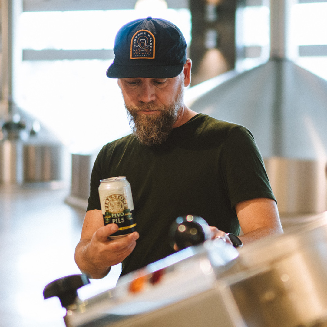 FirestoneWalker's tweet photo. Our Brewmaster's favorite beer is back. Twelve-ounce cans of Pivo Pils, complete with redesigned packaging, are now available at our three locations and rolling out to some markets.
Learn more about the comeback: https://t.co/EvVOc3prC7 https://t.co/PWHlxBpnpq