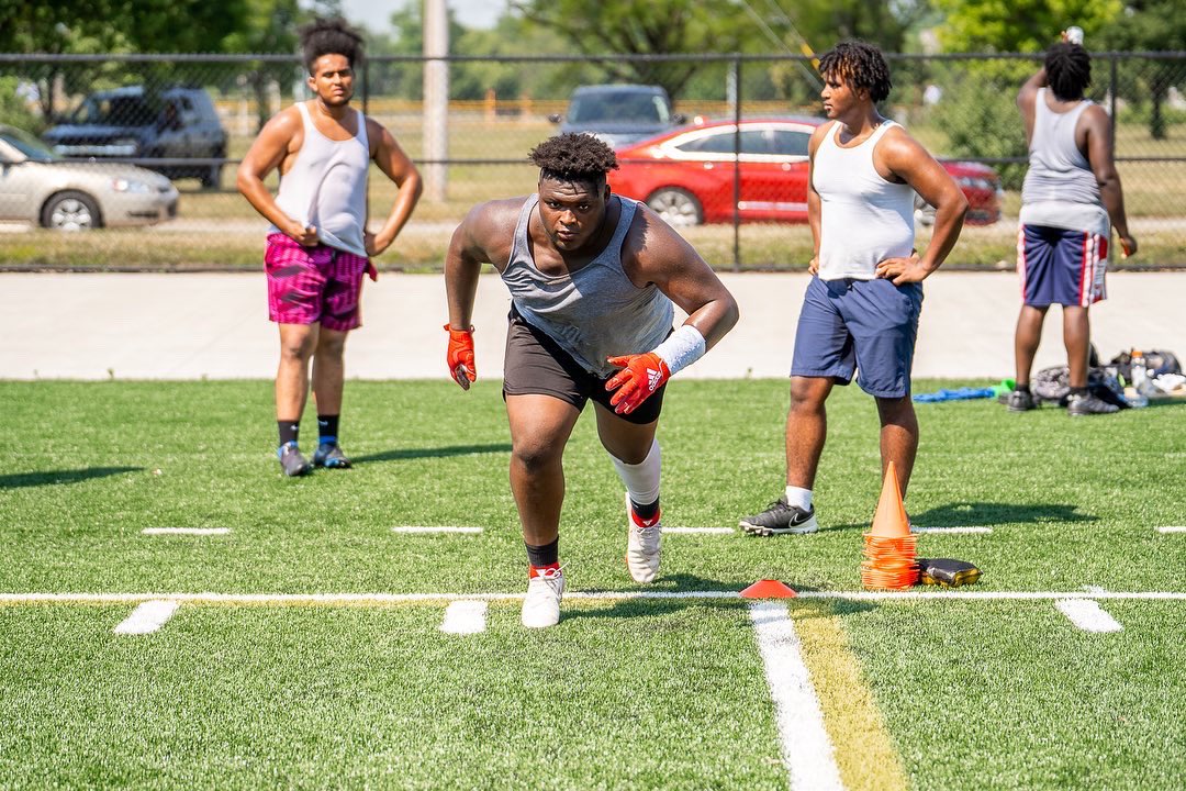 FlyghtPrepFB's tweet photo. The big guys got after it yesterday in front of college coaches at our Big Man Challenge. 

#Trenches #FlyghtPrep #TakeFlyght https://t.co/8uoLTSOXni