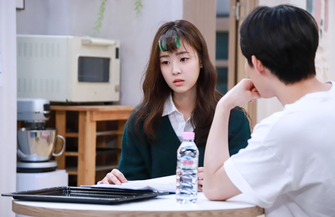 choiyebins's tweet photo. JWide company posts behind the scenes of yebin from #ItsBeautifulNow 💗

ps. sorry for being MIA, I needed a break, but I'm back now 😋🫰🏻

#ChoiYebin #최예빈 https://t.co/QeT7f0LgCk