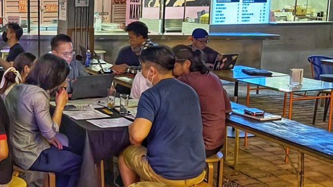 RPGMalaysia's tweet photo. https://t.co/Kk22QY7Lqa #TTREXKL Thank you to everyone who joined us at REXKL on Thursday to have a go at #DnD, #tabletop #roleplayinggame, with DM James & DM Edward. #malaysianfilipino #RPG #gamer #geek #Malaysia #KL #kualalumpur #dndmy #kakitabletop #rpgmy #game #geekculture https://t.co/jBQmcV16EB