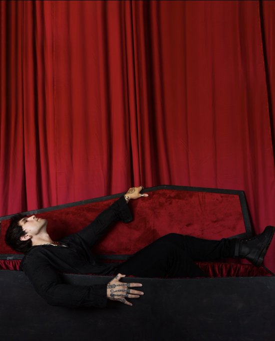 Room for two https://t.co/MxwhUGjk9Y