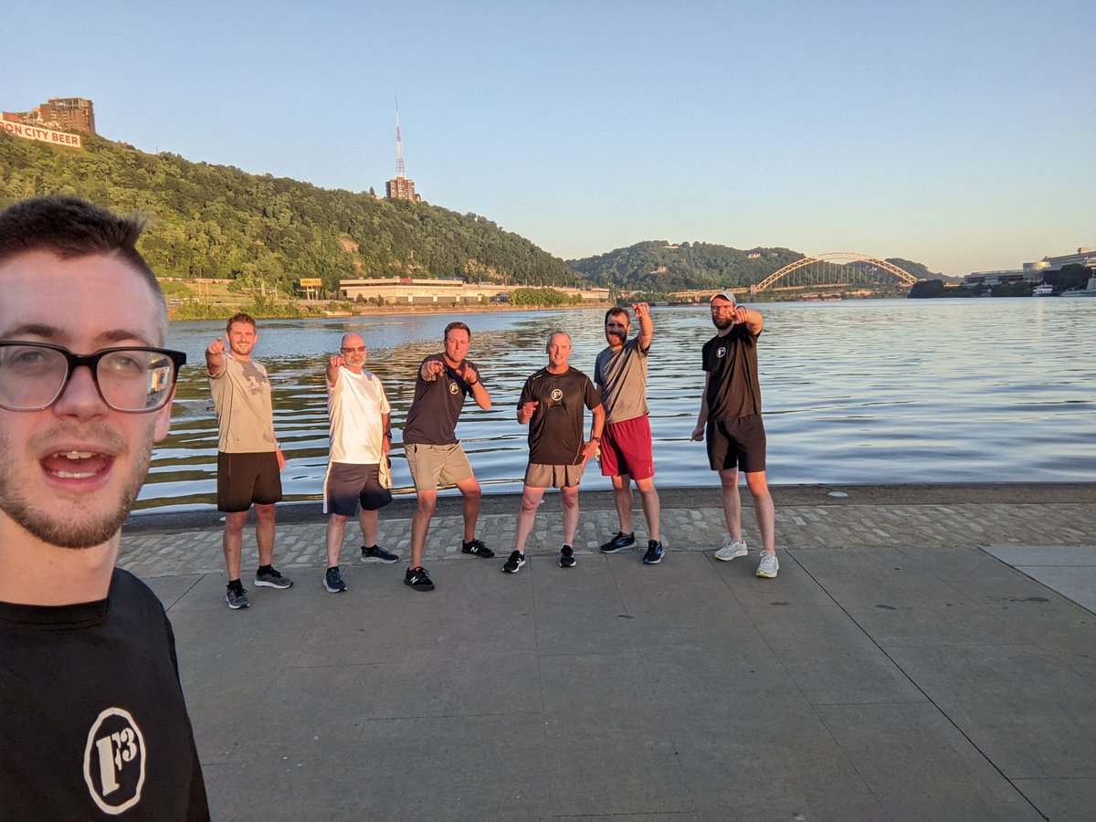 StaufferEric's tweet photo. 7 PAX of @F3Pittsburgh took on the (old) army PT test this gloom!  Well done to each of the PAX! https://t.co/E2hqtNWIaG