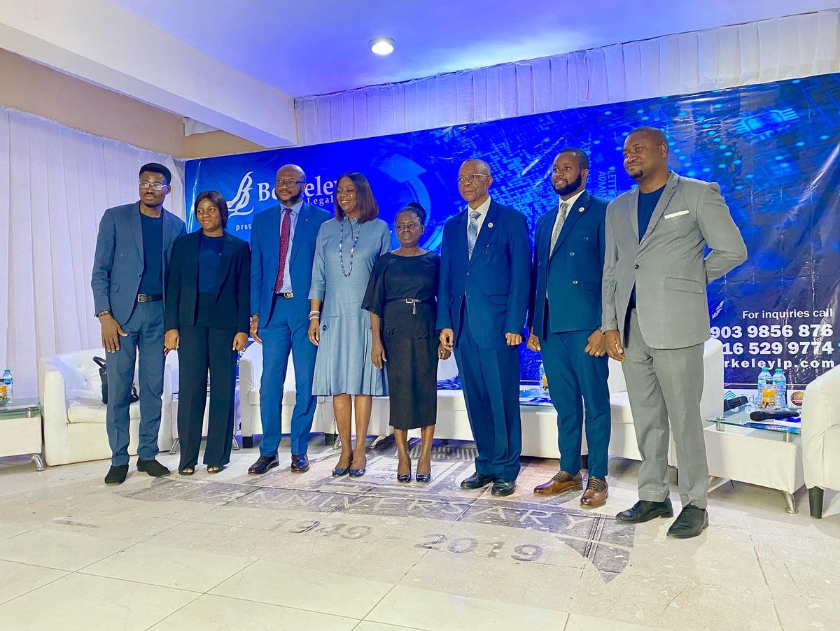 ParthianSec's tweet photo. Today at Legacy Summit organized by @berkeley_legal . We were represented by our Head of Investment Research, Oluwaseun Dosunmu on the panel to discuss the vital issue of Wills and unclaimed assets.
#berkerlylaw #legacysummit #parthiansecurities https://t.co/QWgkH1OHpi