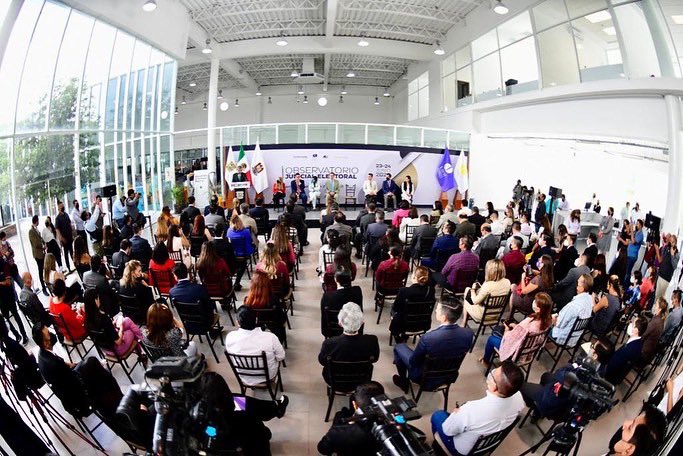 Hoy inauguramos los trabajos del “Observatorio Judicial Electoral 2022 🔍🗳: Sentencias relevantes del TEPJF en el proceso electoral 2021” organizado por la <a href="/TEPJF_EJE/">Escuela Judicial Electoral</a> y la <a href="/AcademiaIDH/">Academia IDH</a>. Que sea para bien de #Coahuila y el fortalecimiento de nuestra democracia. ¡Enhorabuena!