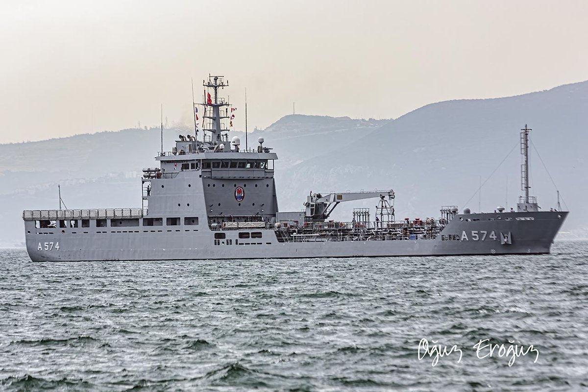 OguzEroguz1's tweet photo. #TurkishNavy's logistic support ship #TCGYzbGüngörDurmuş #A574 https://t.co/zw4aT1drcW