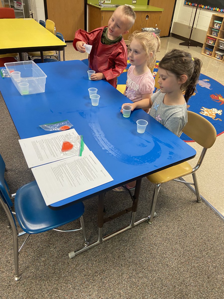 STEM projects and learning this week. We created space packs, breathing apparatuses, hatched an egg in space, and created slime. Engagement = Learning. ⁦@MadiganFCPS⁩ ⁦@sharistone_FCPS⁩ ⁦@FCPSElevate⁩ #ElevateEES2022