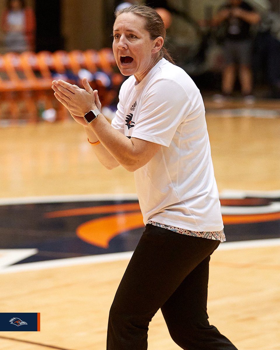 Associate head coach <a href="/jamiecarey1114/">Jamie Carey</a> has been tabbed one of the most influential assistant coaches in women's college basketball! 

🔗 bit.ly/3tZlWjL

#BirdsUp 🤙