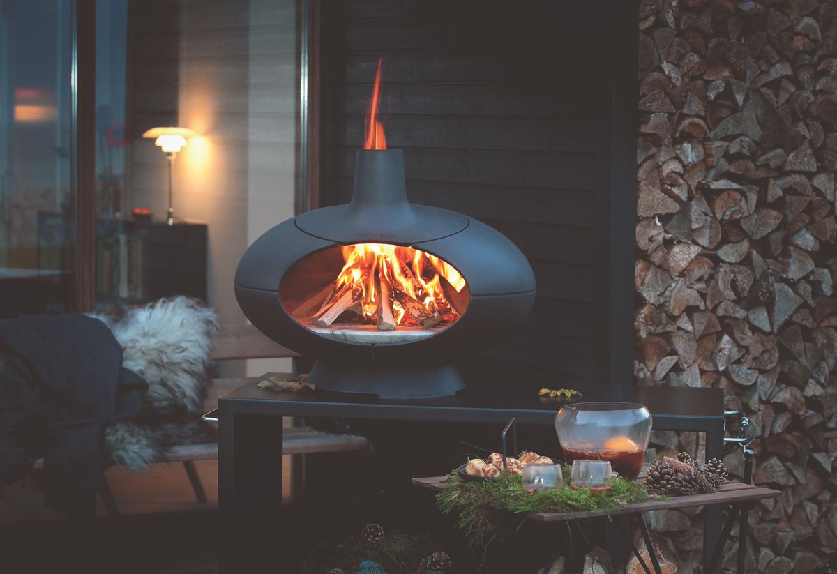 Win a fabulous Morso Forno Oven and take your cooking outdoors to a new level! Warm and inviting, these wood fired outdoor ovens can be used to grill, roast, bake and make perfect pizzas! Enter here: rangemoors.co.uk/win-a-morso-fo…

#MorsoForno #OutdoorCooking #AlFresco  #BBQ