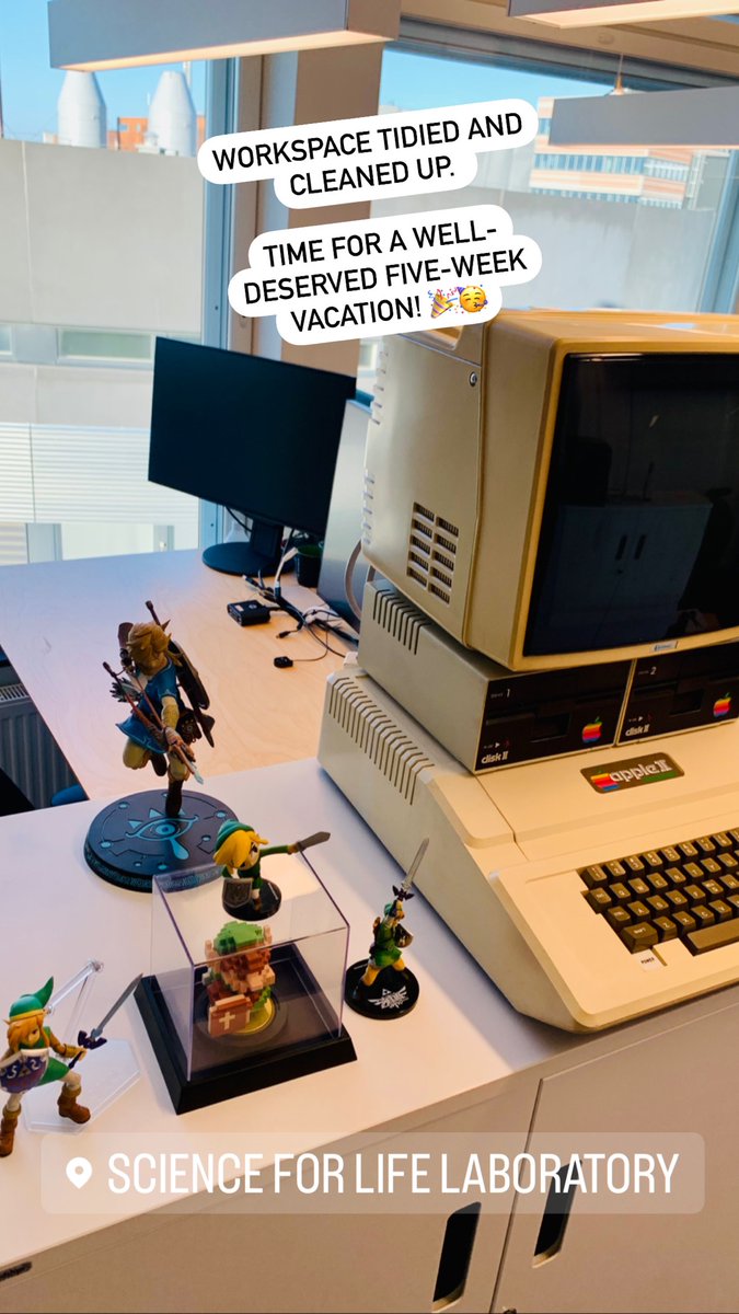 Hammid's tweet photo. Five-week vacation. LET’S GO!
#NuEreFanSommar #vacation #semester #AppleIIEuroPlus #Link #TheLegendofZelda #Persimmon https://t.co/XK1TIaunKa