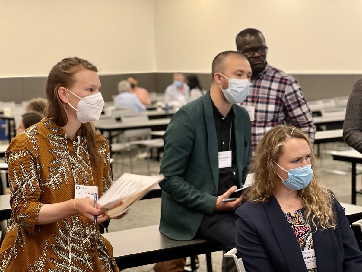 ”Future Directions and Priorities for Refugee Health Research: Building a Roadmap” @BethDH, @pagrawalmd, and @RTalavlikar led an enthusiastic workshop generating best practices and shared resources for #refugeehealth. @RefugeeSociety, #immigranthealth, #refugees. @UWMedicine.
