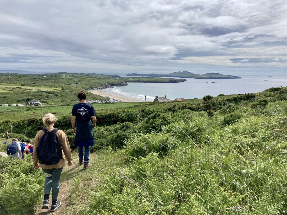 Some lovely days in the last few weeks working for <a href="/TYFAdventure/">TYF Adventure</a> with their schools groups, walking and climbing, plus some coastal crag site specific sign offs for local instructors.. ☀️🌊🧗‍♂️

<a href="/the_AMI/">The AMI</a> @MT_Association 
#pembrokeshire #summer #adventures