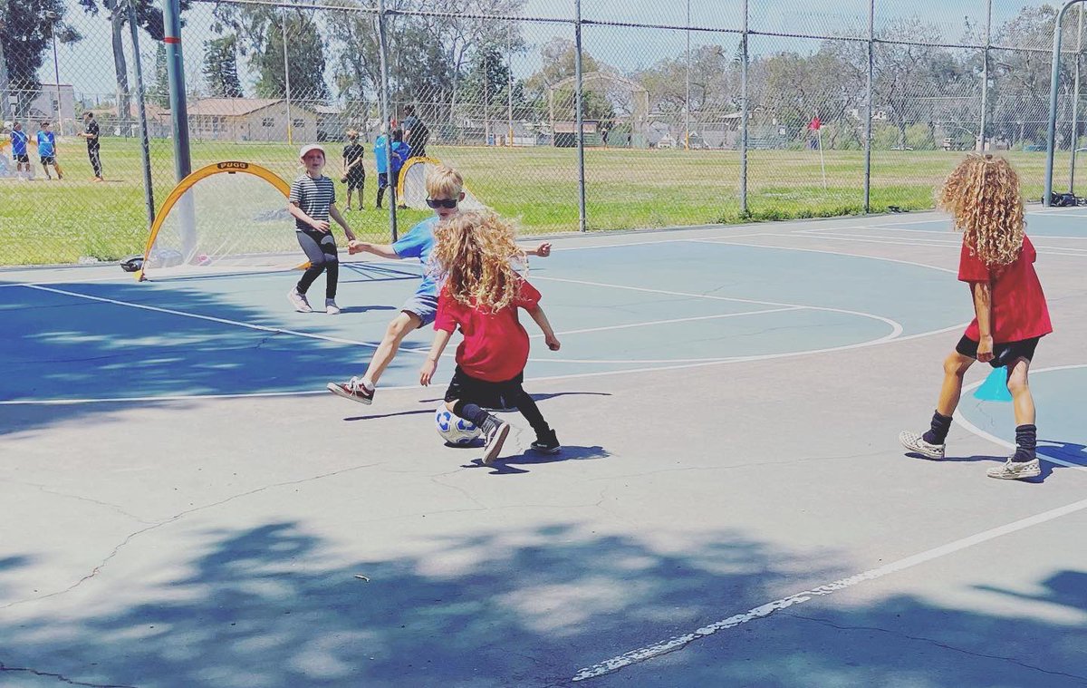 Soccerkidsameri's tweet photo. Our summer camps include soccer and futsal to assist kids in building their skills. #soccerkidsamerica https://t.co/PTQ3Ik1uIL