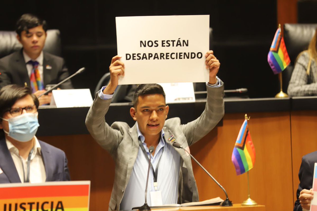 Martínez Tony Eduardo presentó, a nombre de la Comisión de Administración Pública, un dictamen para aumentar sanciones cuando una desaparición esté ligada a la orientación sexual, expresión de género e identidad de género: "No podemos seguir viviendo con miedo". 🏳️‍🌈🏳️‍⚧️