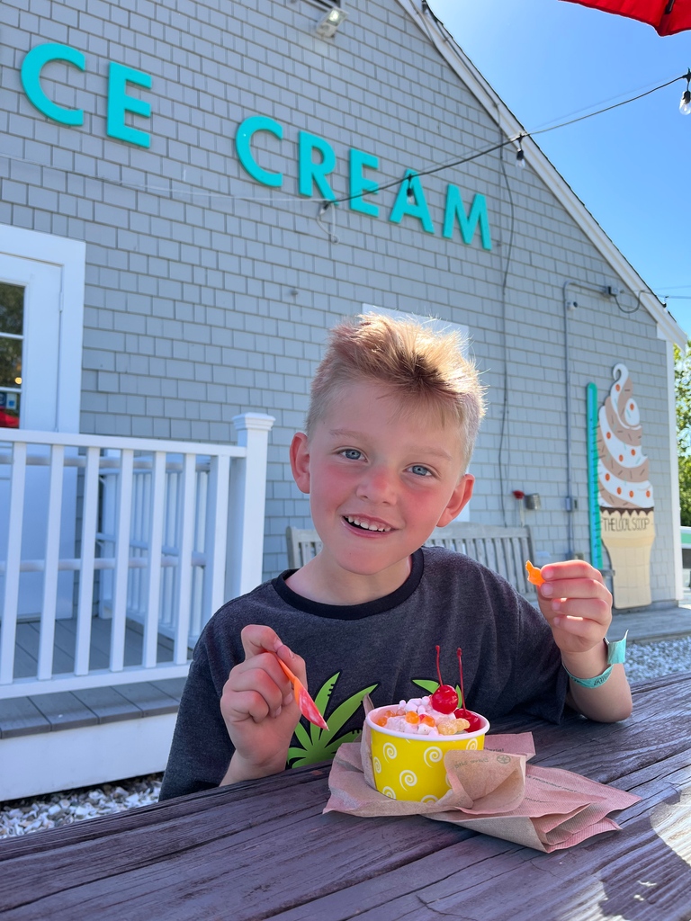 Serving SMILES along with a dash of incredible (local) taste!
OPEN TILL 9PM